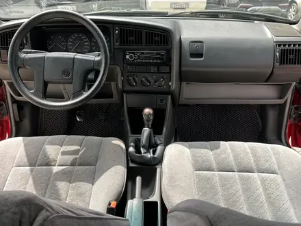 Volkswagen Passat 1991 года за 1 600 000 тг. в Алматы – фото 35