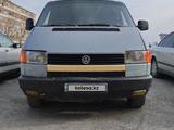 Volkswagen Transporter 1992 годаfor2 000 000 тг. в Каратау