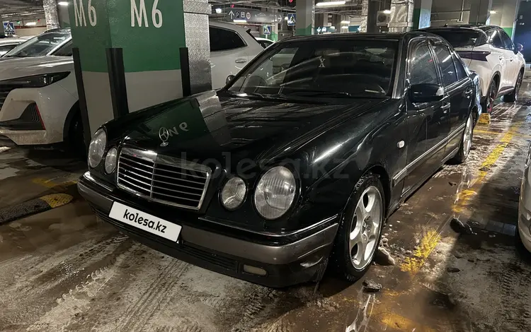 Mercedes-Benz E 240 1999 года за 3 200 000 тг. в Астана