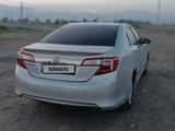 Toyota Camry 2015 года за 7 700 000 тг. в Уральск – фото 5