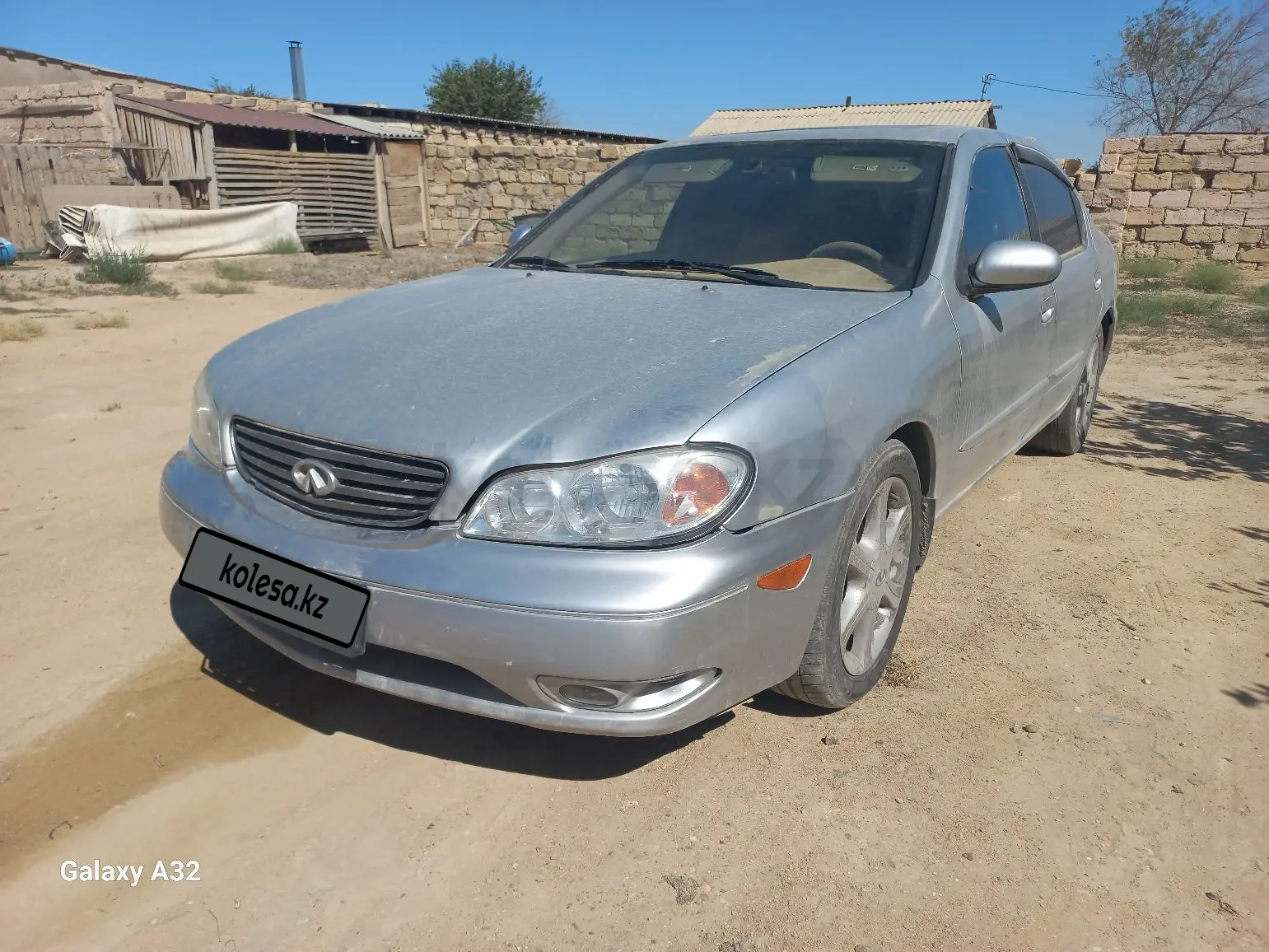 Infiniti i35, 2001
