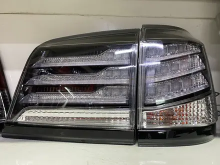 Задние фонари Lexus LX 570 за 100 000 тг. в Алматы – фото 2