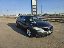 Toyota Camry, 2011