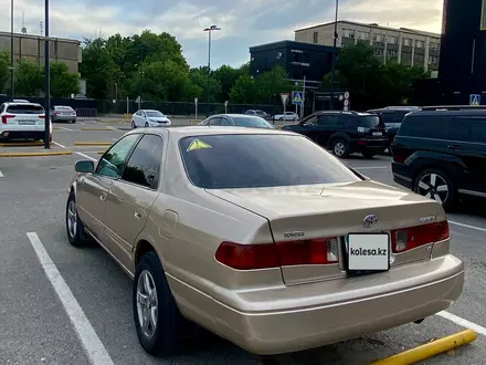 Toyota Camry 2000 года за 3 100 000 тг. в Шымкент – фото 5
