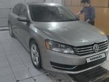 Volkswagen Passat 2012 года за 6 000 000 тг. в Атырау – фото 5