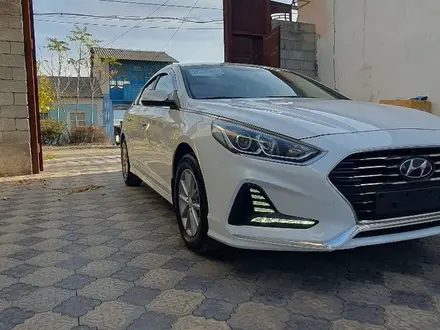 Hyundai Sonata 2019 года за 9 500 000 тг. в Туркестан – фото 2
