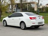 Chevrolet Malibu 2014 годаүшін7 200 000 тг. в Алматы – фото 2