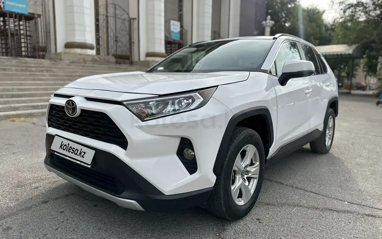 Toyota RAV4 2021 годаүшін15 000 000 тг. в Шымкент