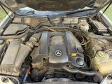 Mercedes-Benz E 240 1998 года за 2 800 000 тг. в Павлодар – фото 3