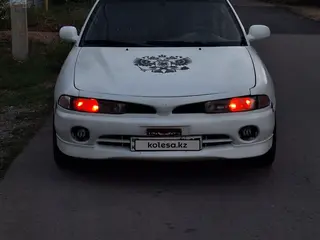 Mitsubishi Galant