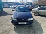 Volkswagen Passat 1993 годаүшін1 100 000 тг. в Усть-Каменогорск – фото 3