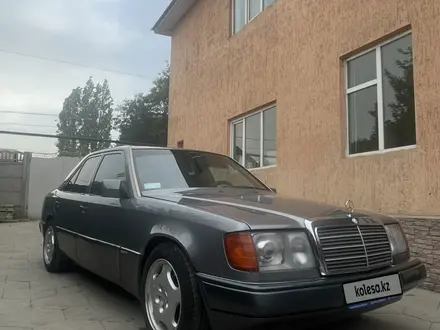 Mercedes-Benz E 230 1991 года за 2 100 000 тг. в Алматы – фото 13