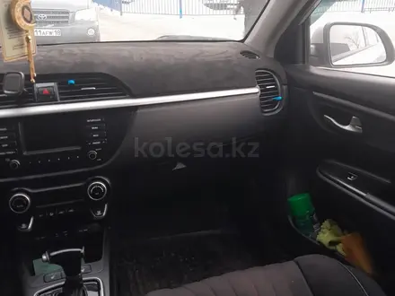 Kia Rio 2019 года за 6 300 000 тг. в Семей – фото 9