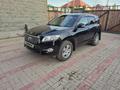 Toyota RAV4 2011 года за 6 200 000 тг. в Астана – фото 2