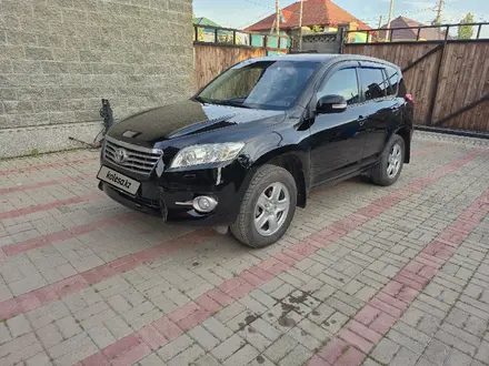 Toyota RAV4 2011 года за 6 200 000 тг. в Астана – фото 2