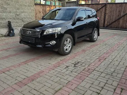 Toyota RAV4 2011 года за 6 200 000 тг. в Астана