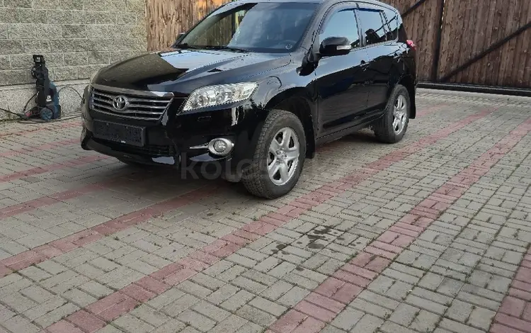 Toyota RAV4 2011 года за 6 200 000 тг. в Астана