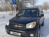 Toyota RAV4 2004 годаүшін4 400 000 тг. в Актобе – фото 2