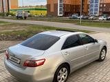 Toyota Camry 2006 годаүшін3 700 000 тг. в Уральск – фото 2