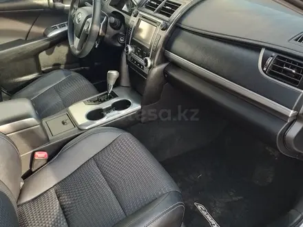 Toyota Camry 2014 года за 7 000 000 тг. в Павлодар – фото 14