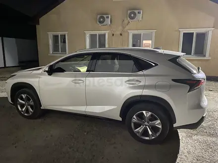 Lexus NX 200t 2016 года за 13 200 000 тг. в Атырау – фото 3