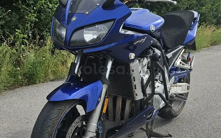 Yamaha  FZS1000 Fazer 2003 годаүшін2 200 000 тг. в Караганда