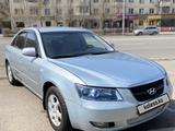 Hyundai Sonata 2005 года за 4 000 000 тг. в Астана – фото 2