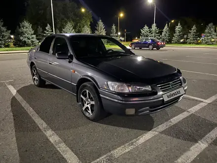 Toyota Camry 1997 года за 3 200 000 тг. в Талдыкорган – фото 3