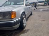 Mercedes-Benz E 320 1993 года за 3 400 000 тг. в Алматы – фото 3
