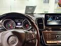Mercedes-Benz GLS 500 2016 года за 24 000 000 тг. в Караганда – фото 3