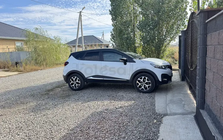 Renault Kaptur 2017 года за 5 100 000 тг. в Актобе