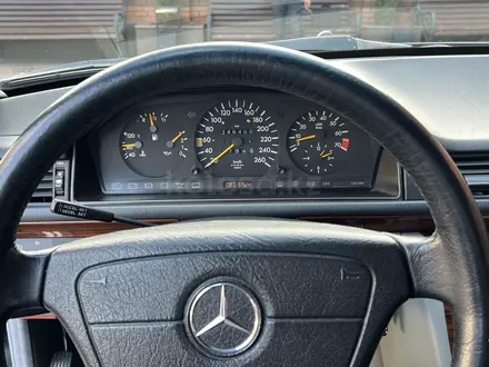 Mercedes-Benz E 280 1993 года за 8 000 000 тг. в Алматы – фото 14