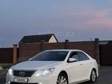 Toyota Camry 2013 года за 9 200 000 тг. в Атырау – фото 3