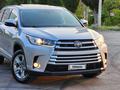 Toyota Highlander 2015 года за 8 000 000 тг. в Алматы