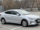 Hyundai Elantra 2019 года за 7 800 000 тг. в Алматы – фото 2