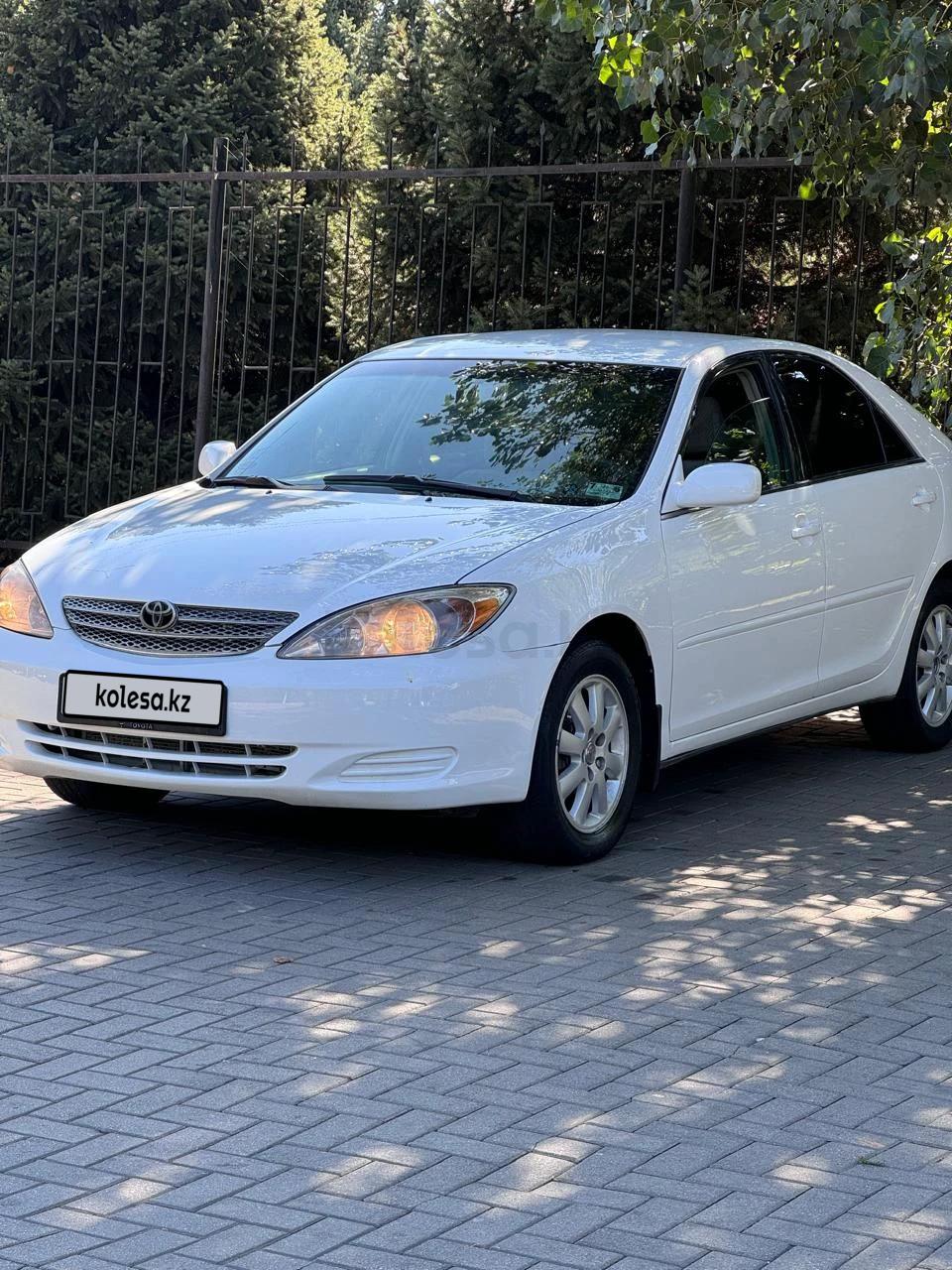 Toyota Camry 2002 г.