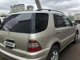 Mercedes-Benz ML 320 2003 годаүшін5 000 000 тг. в Астана – фото 4