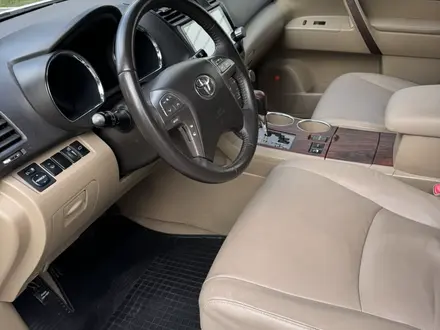 Toyota Highlander 2008 года за 10 350 000 тг. в Алматы – фото 12