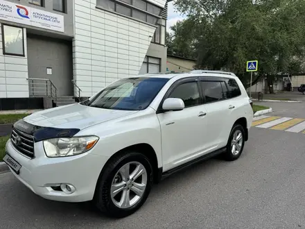 Toyota Highlander 2008 года за 10 350 000 тг. в Алматы – фото 3