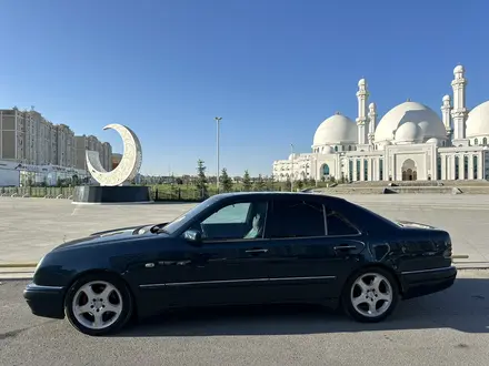 Mercedes-Benz E 55 AMG 1996 года за 6 000 000 тг. в Шымкент – фото 37