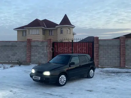 Volkswagen Golf 1995 года за 1 050 000 тг. в Алматы – фото 2