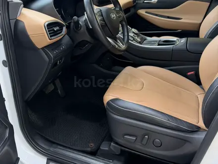 Hyundai Santa Fe 2021 года за 14 200 000 тг. в Алматы – фото 9