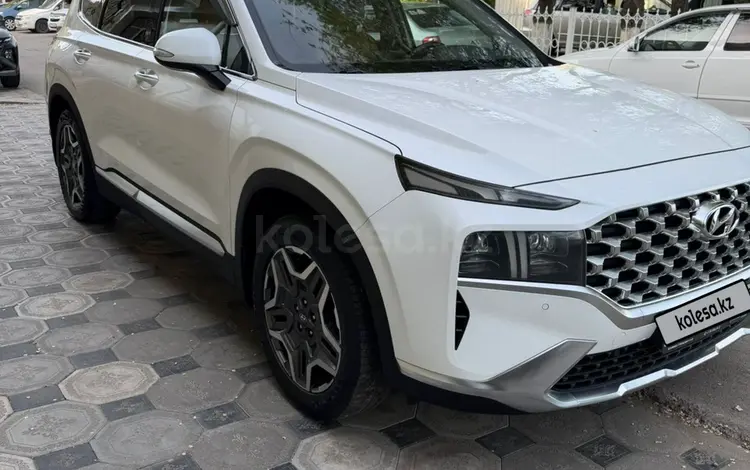 Hyundai Santa Fe 2021 годаүшін14 200 000 тг. в Алматы