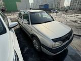 Volkswagen Golf 1994 годаfor1 300 000 тг. в Алматы – фото 4