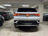 Volkswagen ID.4 2023 года за 11 100 000 тг. в Алматы – фото 5