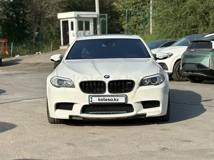 BMW M5 2012 года за 28 000 000 тг. в Алматы – фото 7