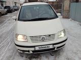 Volkswagen Sharan 2001 годаүшін2 500 000 тг. в Уральск