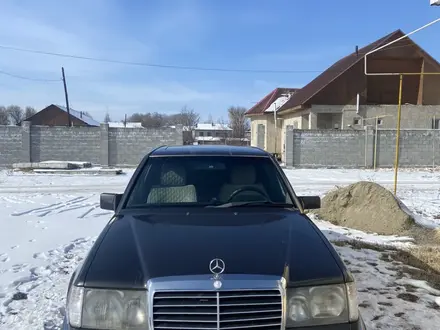 Mercedes-Benz E 220 1988 года за 2 350 000 тг. в Талдыкорган – фото 2