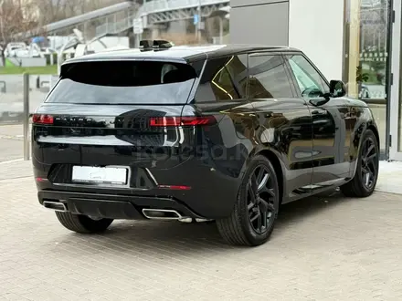 Land Rover Range Rover Sport Dynamic SE 2026 года за 104 391 000 тг. в Шымкент – фото 4