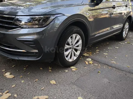 Volkswagen Tiguan 2021 года за 11 500 000 тг. в Алматы